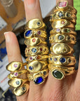 Pale green and champagne Sapphires 1/2 Cigar