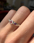 CLEARANCE - Sapphires Wobbly band - M