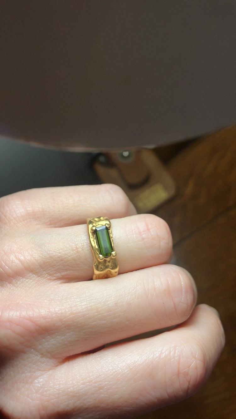 Pine Needle green Tourmaline Melt ring