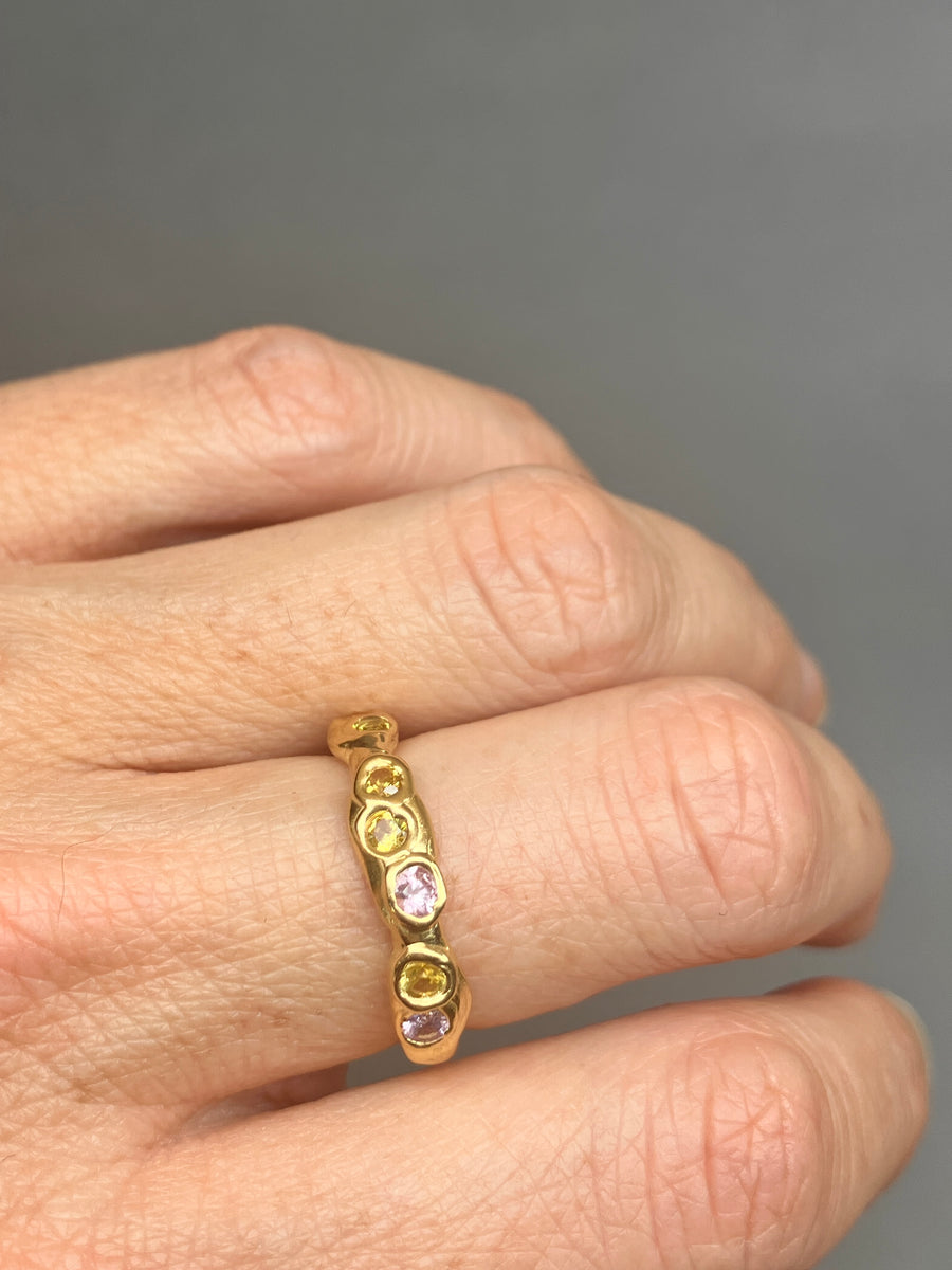 Scatter band yellow and pink sapphires