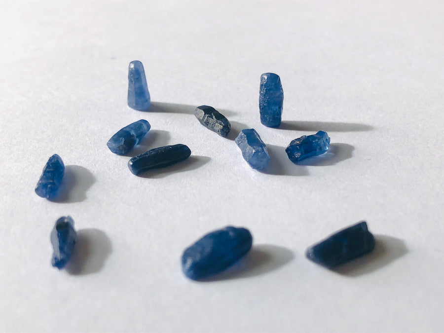 Raw sapphire shard