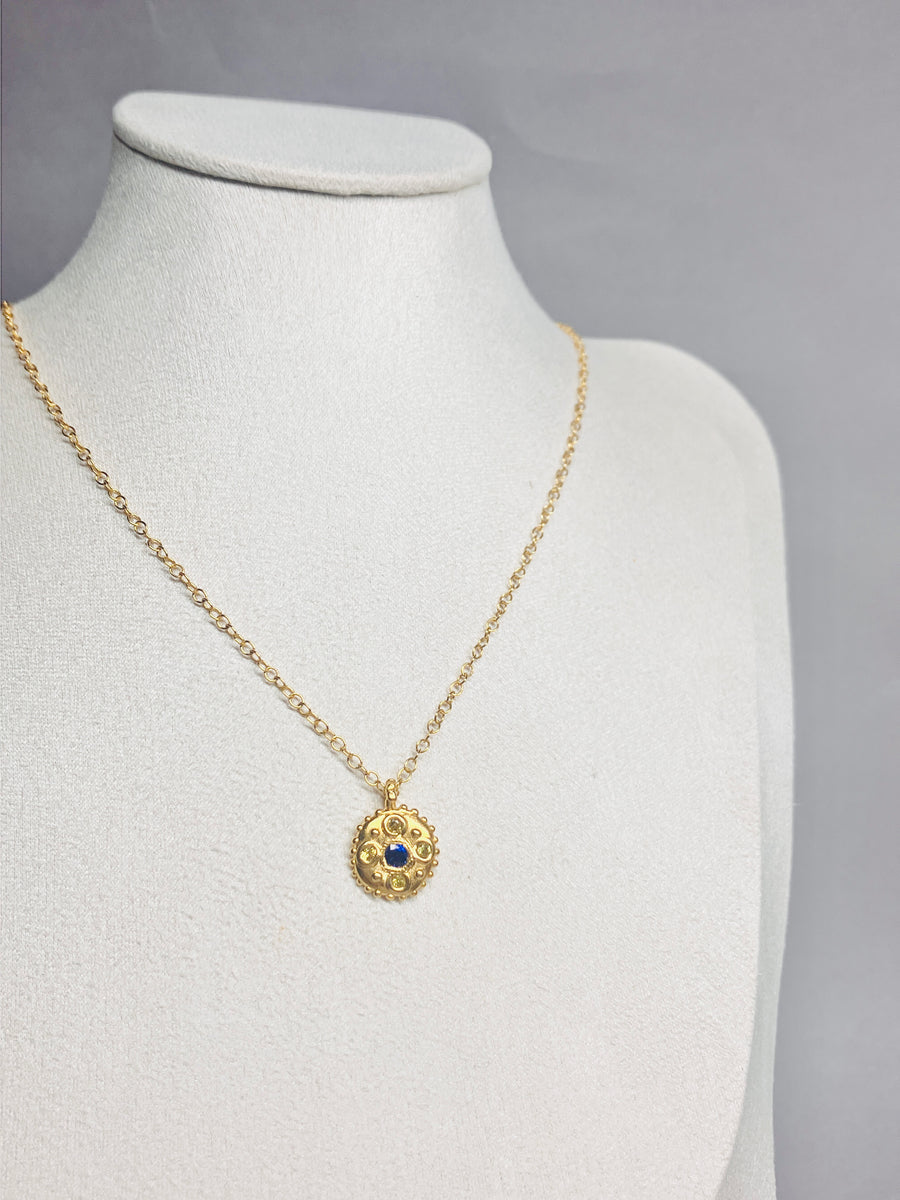 Bloom pendant - Deep blue and yellow sapphires