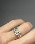 Scattered sapphires Lava ring - silver