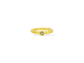 Tress Ring with single green sapphire