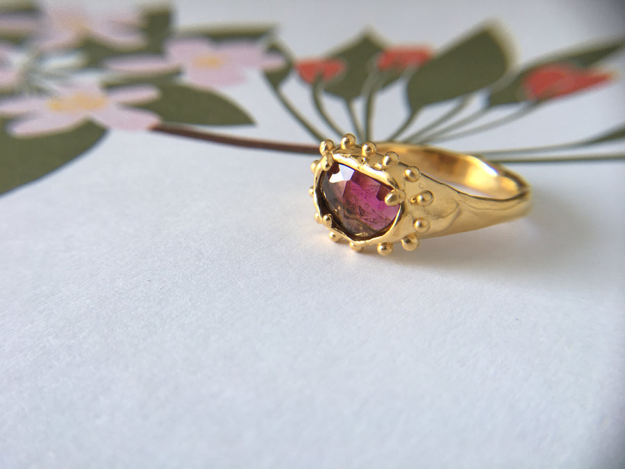 Pink Tourmaline Slice Contessa ring